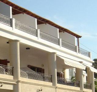 מאסורי Oasis Hotel מראה חיצוני תמונה